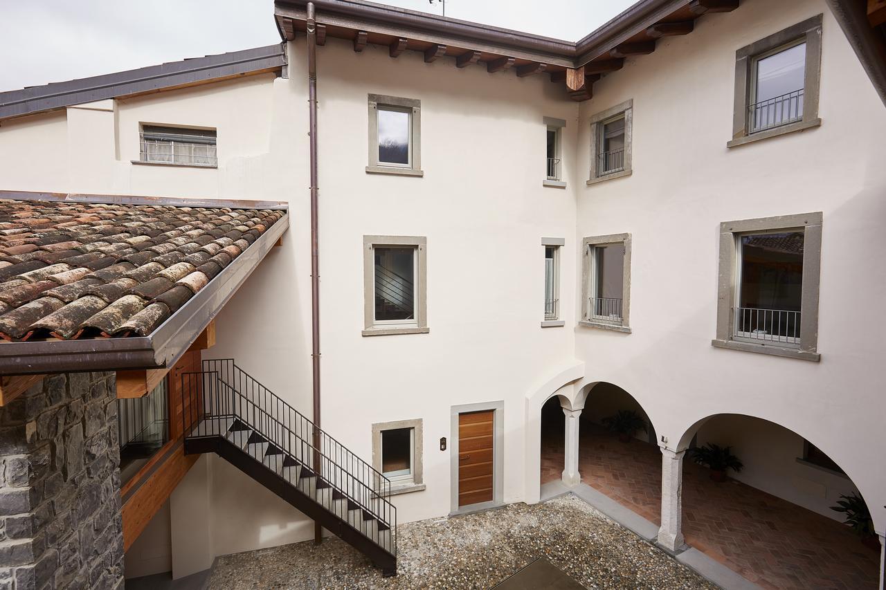 مبيت وإفطار Monasterolo del Castello Palazzo Eleonora المظهر الخارجي الصورة