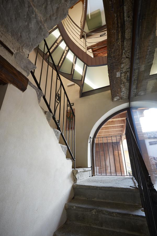 مبيت وإفطار Monasterolo del Castello Palazzo Eleonora المظهر الخارجي الصورة